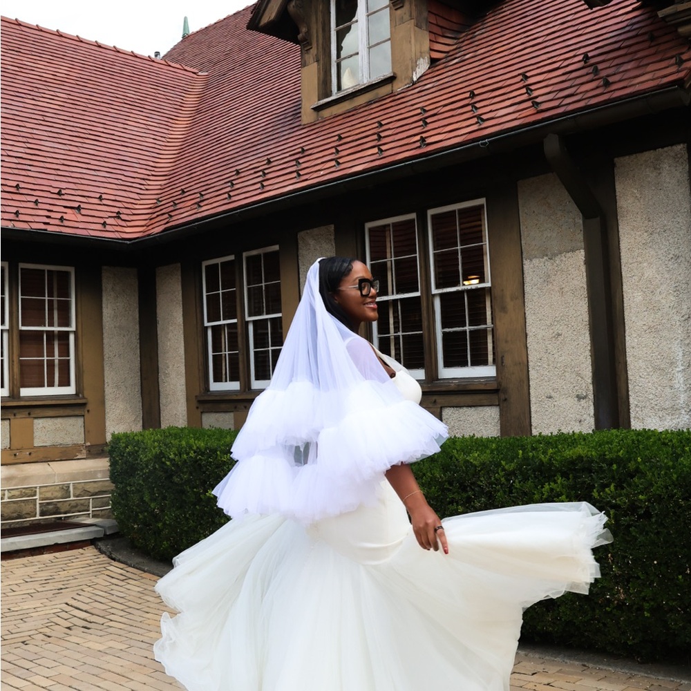 Allure Bridals White Wedding Dress